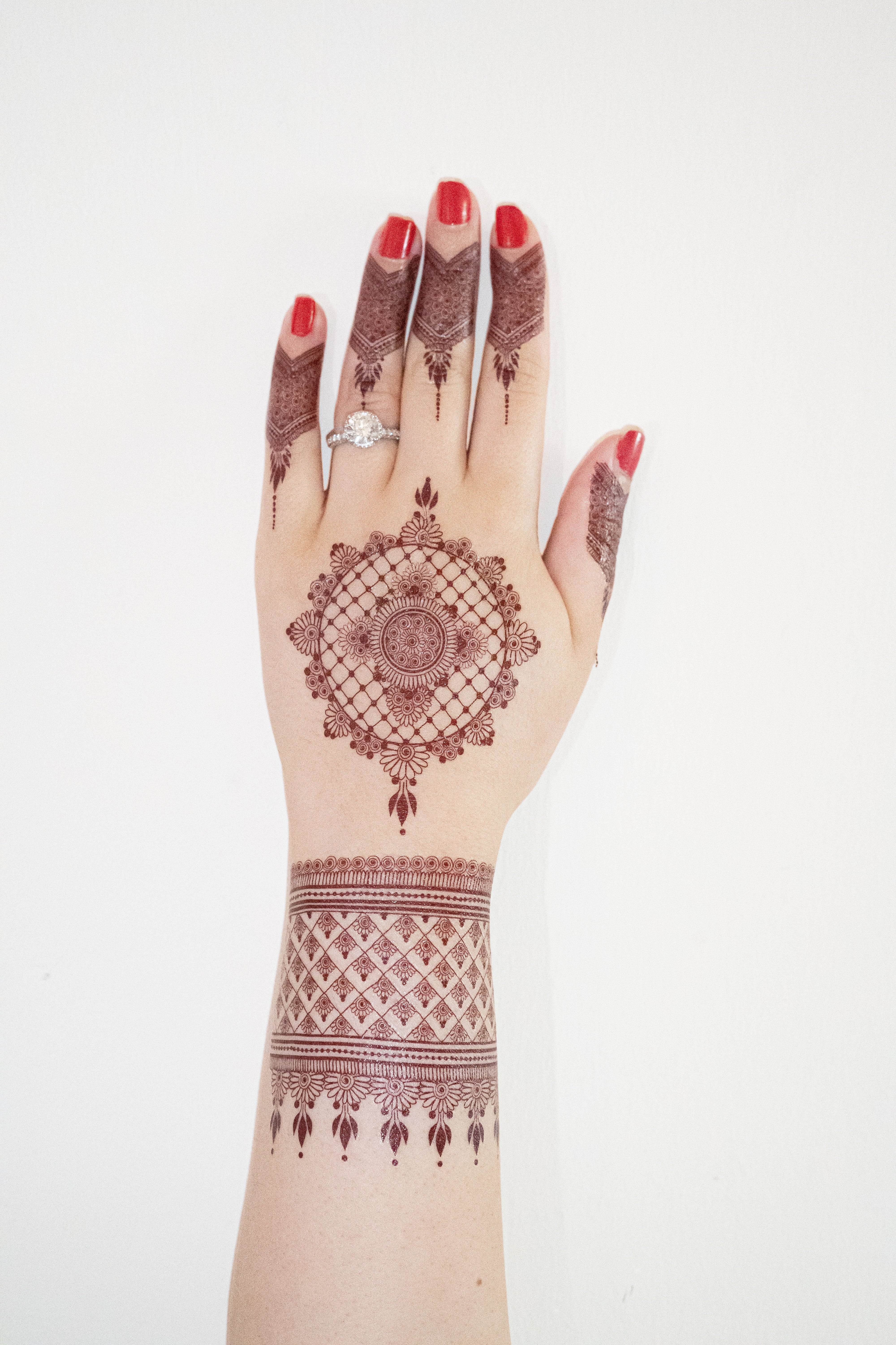 Finger Mehndi Tattoo Flower Henna Tattoo Hand Leaf Boder Tattoo For Wo –  Temporarytattoowala