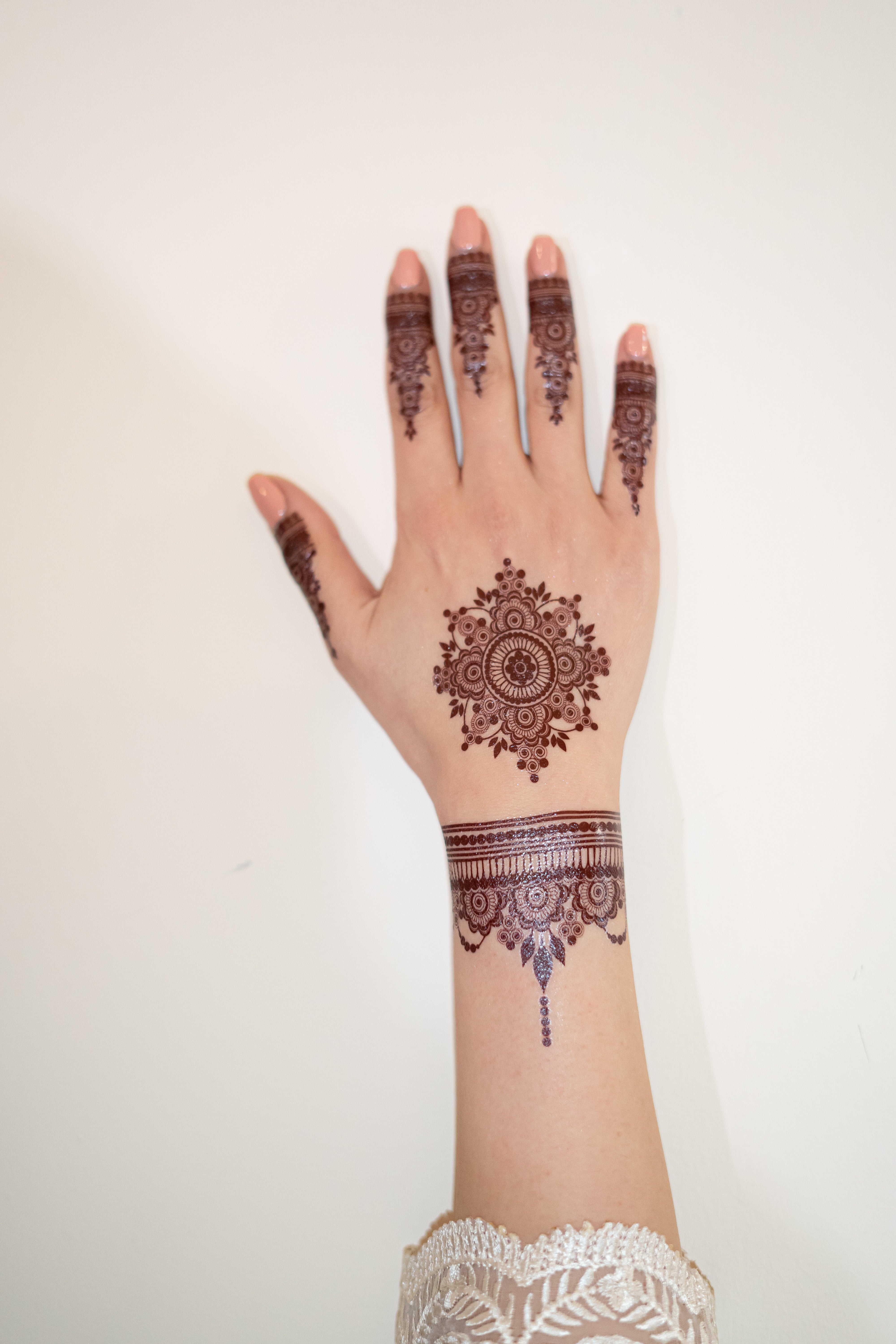 Heeray – Henna Squared